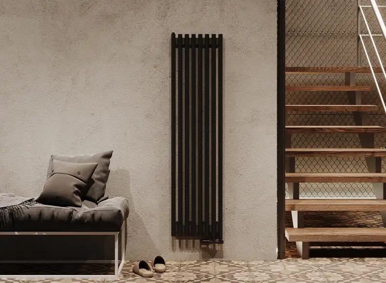 Трубчатый радиатор с круглой трубой 32 мм GUARDO TORRE 3D высотой 1500 мм, 82 мм шириной, 2 секции, нижнее в крайних секциях подключение, 3D-1500-02 BK-GOR R9005(G) черный глянец