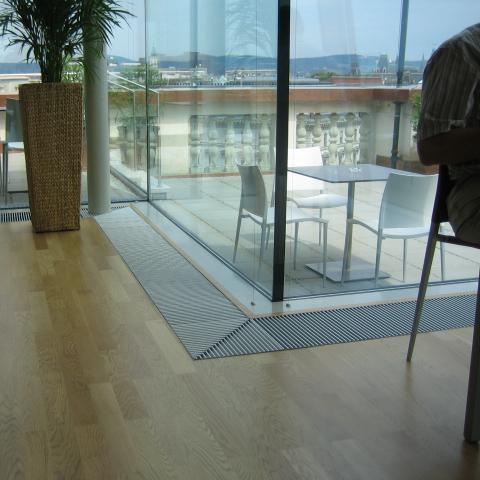 Конвектор внутрипольный водяной Mohlenhoff WSKP 180-140 без решетки