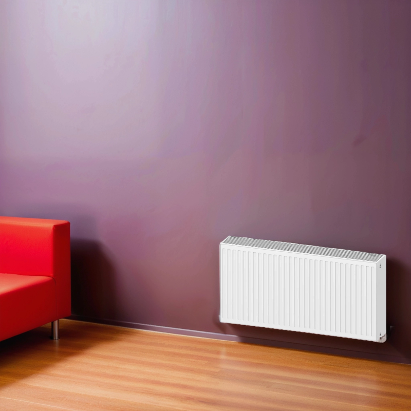 Радиатор стальной панельный "PRIMOCLIMA" C33 высотой 200 мм