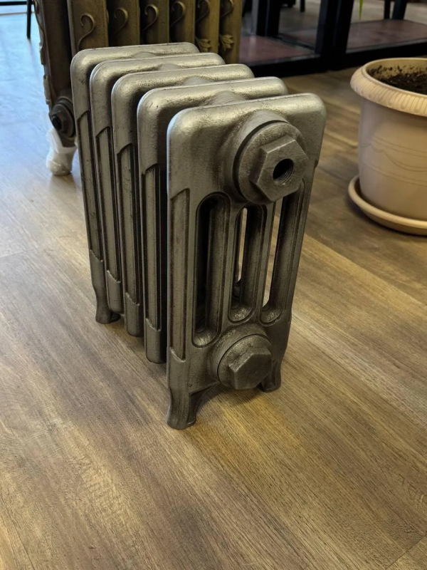 Чугунный радиатор Retro Style DERBY CH 500/220 высотой 650 мм