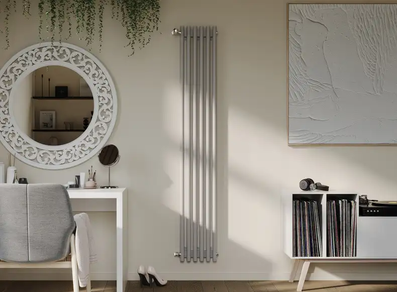 Трубчатый радиатор с круглой трубой 32 мм GUARDO TORRE 3D 2высотой 2200 мм, 82 мм шириной, 2 секции, нижнее в крайних секциях подключение, 3D-2200-02 BK-GOR R7040(G) серый глянец