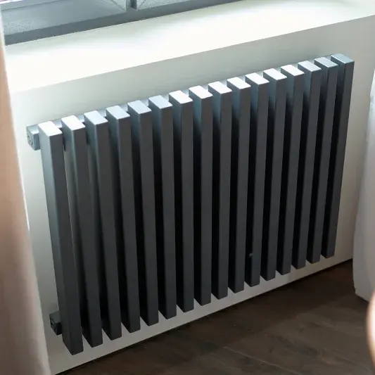 Настенный радиатор КЗТО QUADRUM 60 V высотой 300 мм